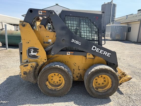 Image of John Deere 318G Primary image