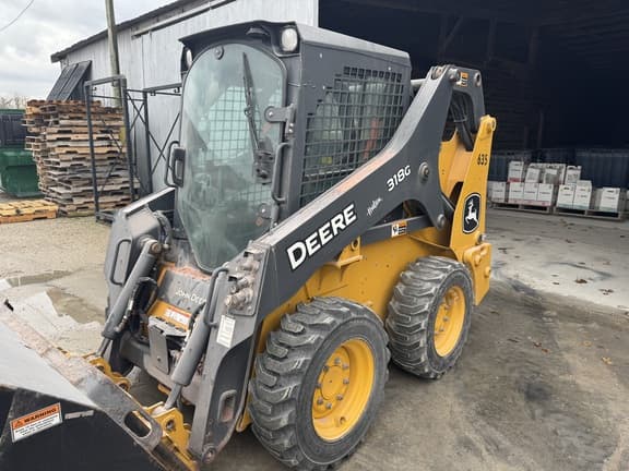 Image of John Deere 318G equipment image 2