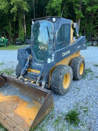Image of John Deere 320G equipment image 1