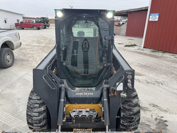 Image of John Deere 320G equipment image 2