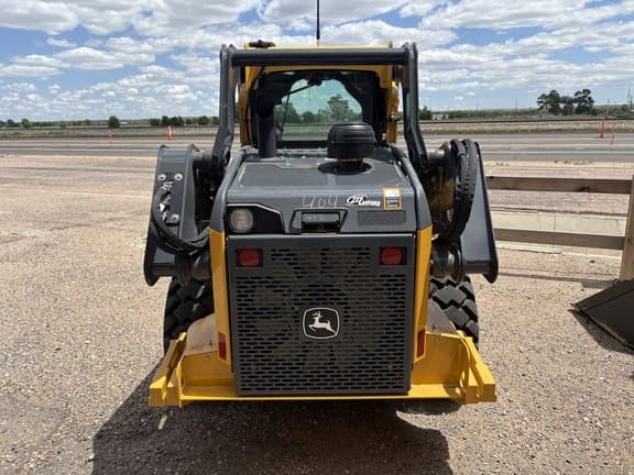 Image of John Deere 320G equipment image 3