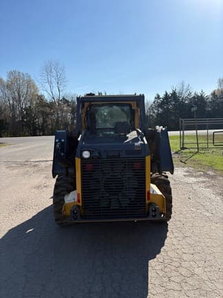 Image of John Deere 324G equipment image 3