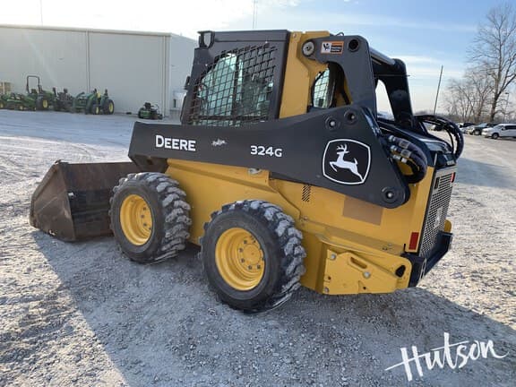 Image of John Deere 324G equipment image 3