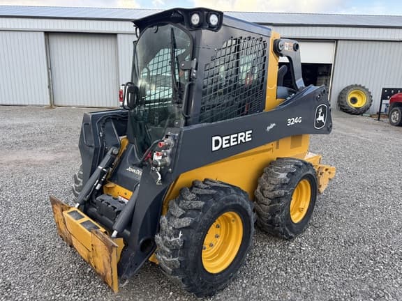 Image of John Deere 324G equipment image 2