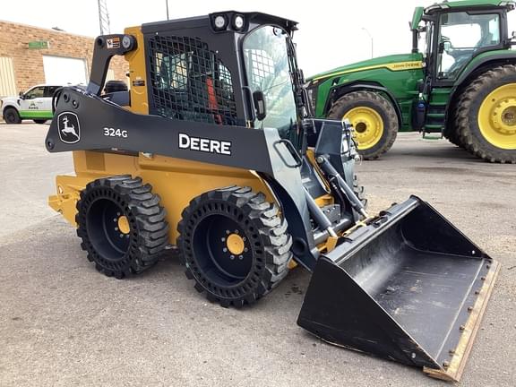 Image of John Deere 324G Primary image