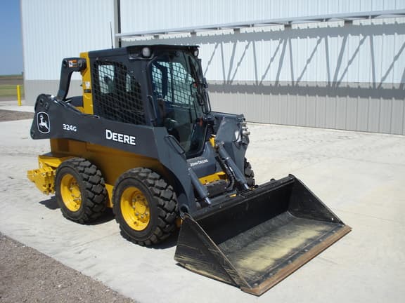 Image of John Deere 324G Primary image