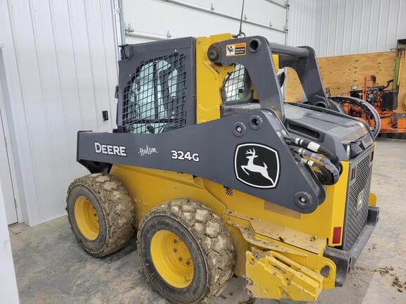 Image of John Deere 324G equipment image 2