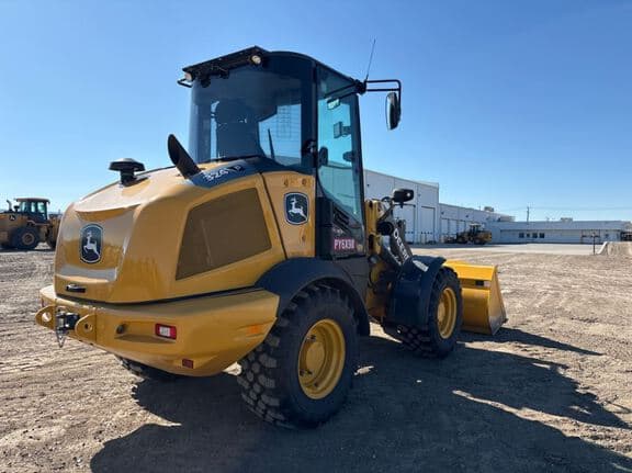 Image of John Deere 324P equipment image 4
