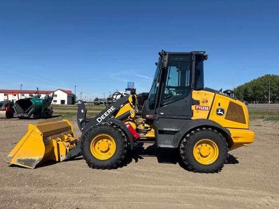 Image of John Deere 324P equipment image 1