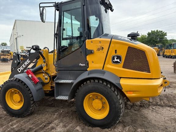 Image of John Deere 324P equipment image 1