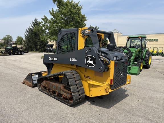 Image of John Deere 325G equipment image 4