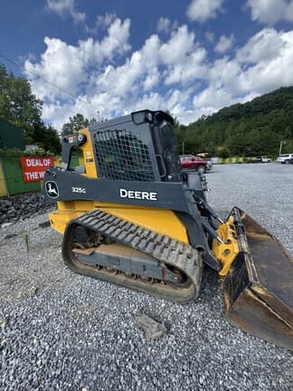 Image of John Deere 325G equipment image 4