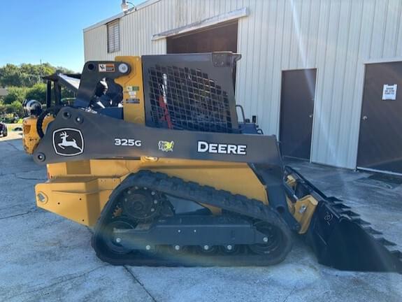 Image of John Deere 325G equipment image 3