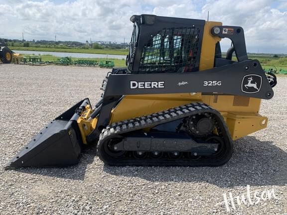 Image of John Deere 325G equipment image 3