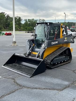 Image of John Deere 325G equipment image 4