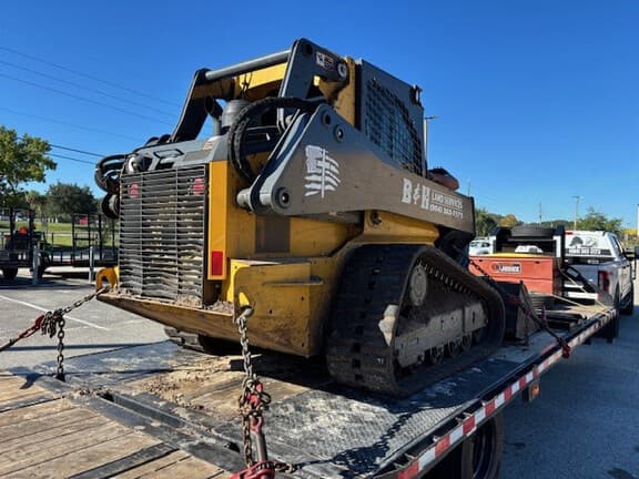 Image of John Deere 325G equipment image 2