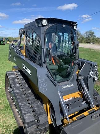 Image of John Deere 325G equipment image 1