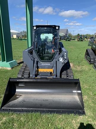 Image of John Deere 325G equipment image 2