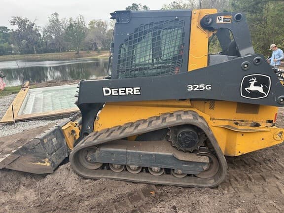 Image of John Deere 325G Primary image