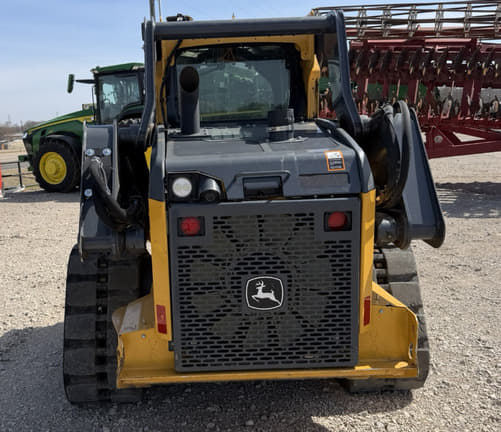 Image of John Deere 325G equipment image 4