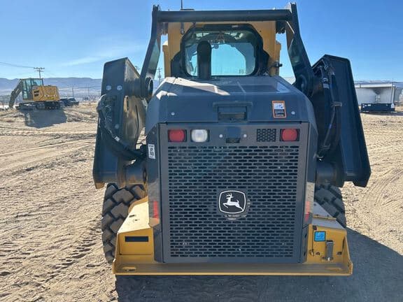 Image of John Deere 330G equipment image 3