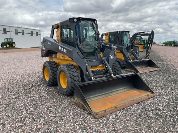 Image of John Deere 330G equipment image 3