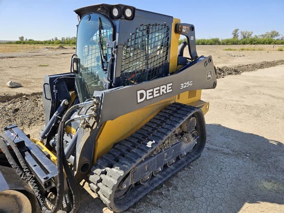 Image of John Deere 331G equipment image 1