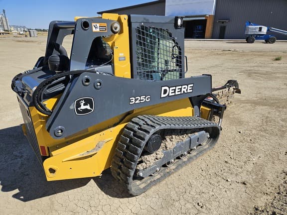 Image of John Deere 331G equipment image 2