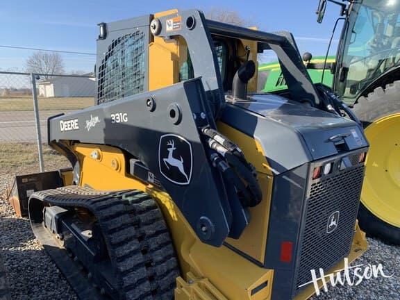 Image of John Deere 331G equipment image 4