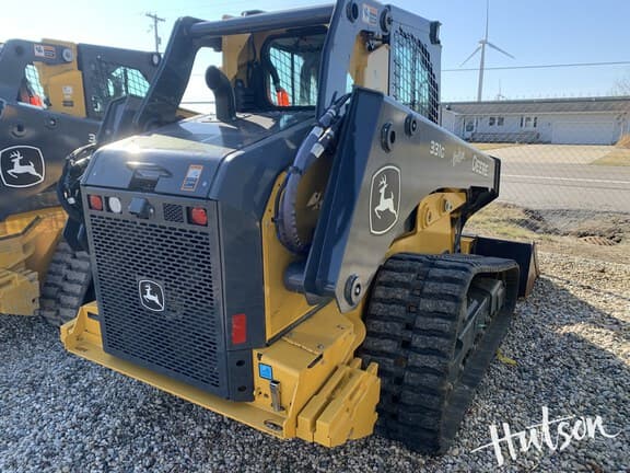 Image of John Deere 331G equipment image 3
