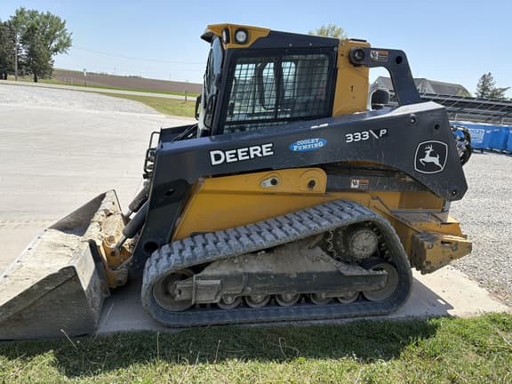 Image of John Deere 333P equipment image 1
