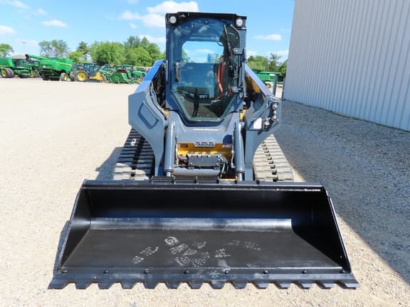 Image of John Deere 333G equipment image 4