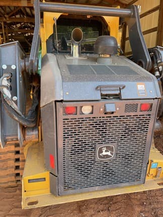 Image of John Deere 333G equipment image 4