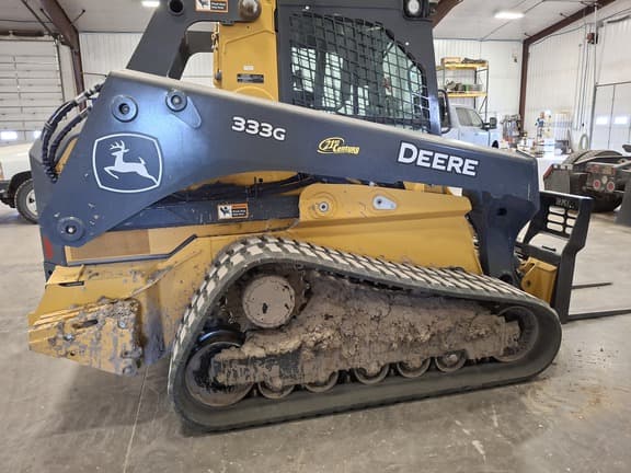 Image of John Deere 333G equipment image 4