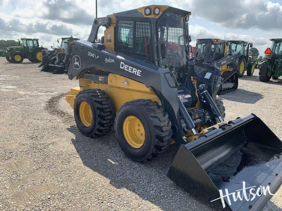 Image of John Deere 334P equipment image 1