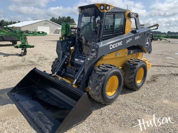 Image of John Deere 334P equipment image 2