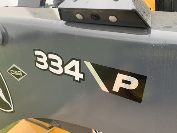 Image of John Deere 334P equipment image 4