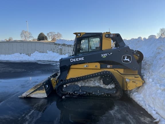 Image of John Deere 335P equipment image 1