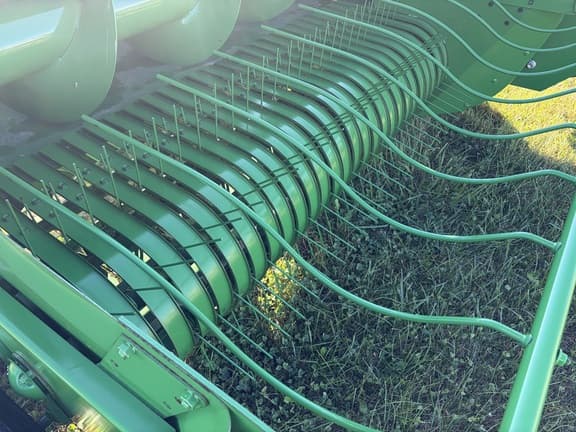 Image of John Deere 348 equipment image 3