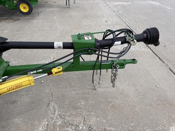 Image of John Deere 348 equipment image 3