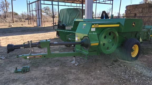 Image of John Deere 348 equipment image 2