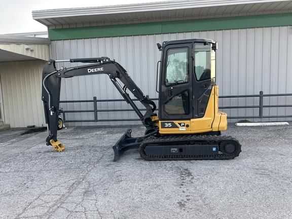 Image of John Deere 35P equipment image 2