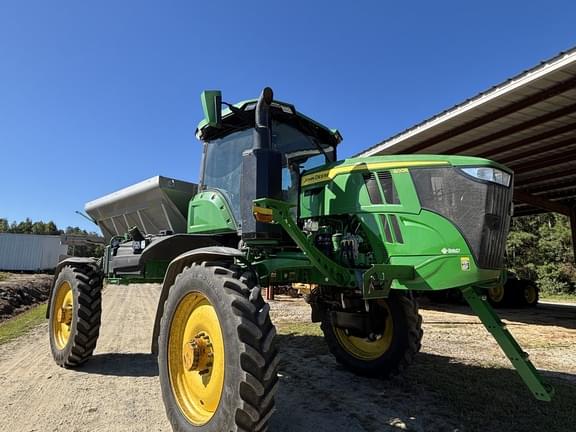 Image of John Deere 400R equipment image 3
