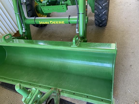 Image of John Deere 4044M equipment image 2