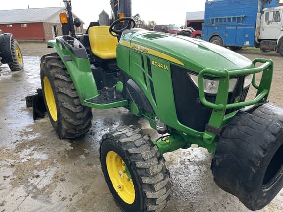 Image of John Deere 4044M Primary image