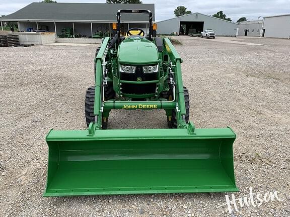 Image of John Deere 4044M equipment image 3