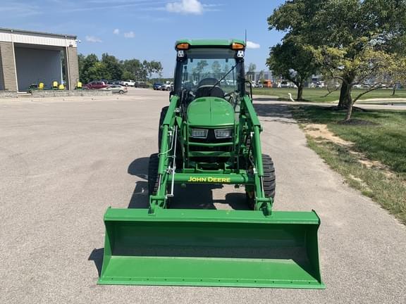 Image of John Deere 4044R equipment image 2