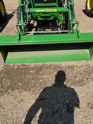 Image of John Deere 4044R equipment image 3