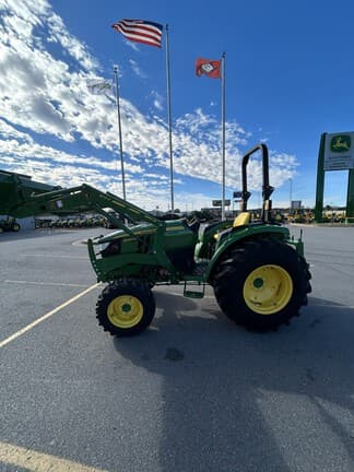 Image of John Deere 4052M equipment image 1