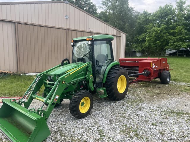 Image of John Deere 4052R equipment image 3